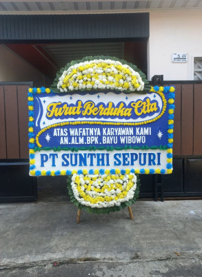 Papan Bunga Duka di Sitinjo