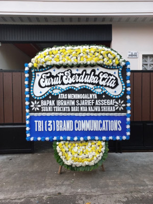 Papan Bunga Duka di Sitinjo